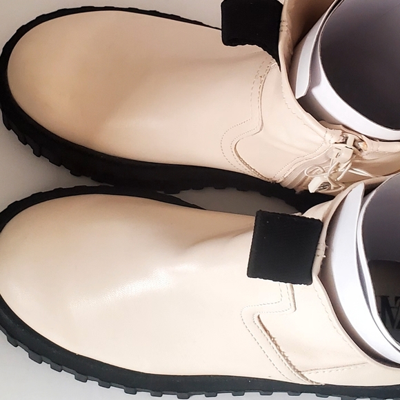 NWT Zara Stylish Cream and Black Women's /BIG Kids Girl Boots - Picture 3 of 6